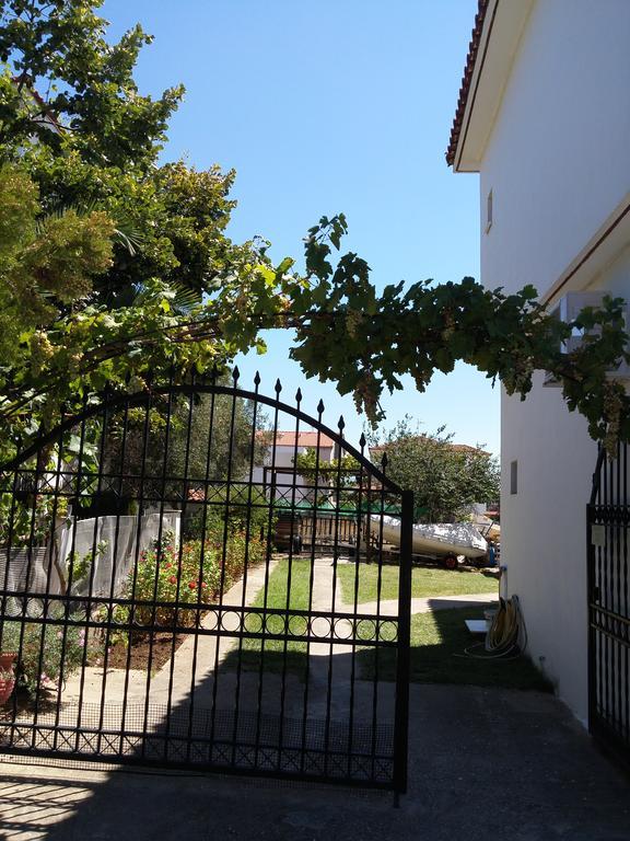 Nikitis House Apartment Exterior photo
